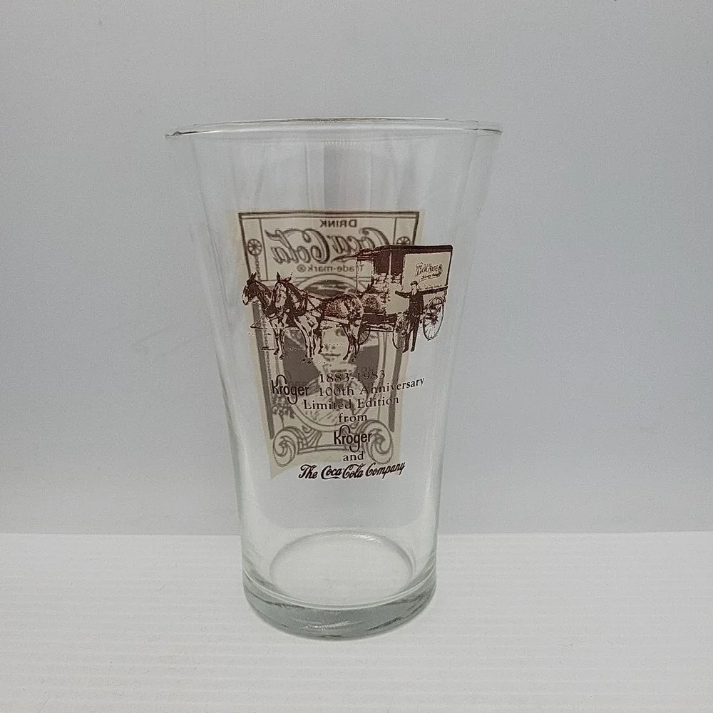 Vintage Coca-Cola (16oz) Victorian Lady ~